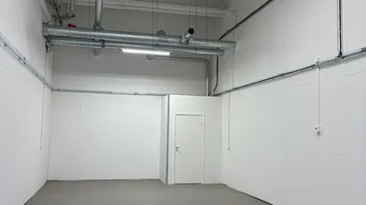Nyrenoverad lagerlokal med WC 65 kvm