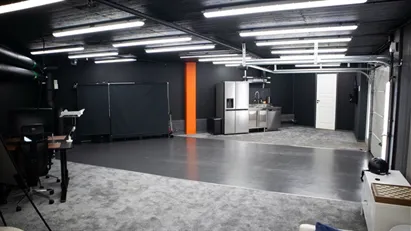 Garage / Studio / Kontorslokal i toppskick – Solna