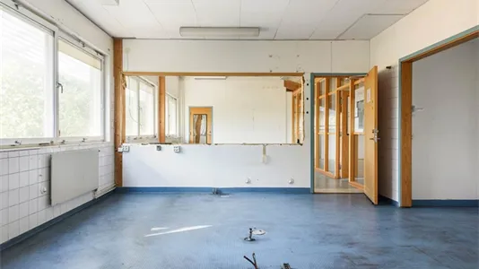 Office spaces for rent in Upplands Väsby - photo 4