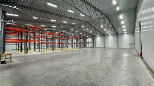 Verkstedhaller til leie i Vänersborg - bilde 1