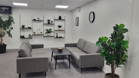 Office spaces for rent in Järfälla - photo 1