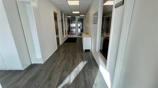 Shops for rent in Järfälla - photo 4