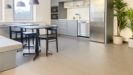 Office spaces for rent in Täby - photo 1