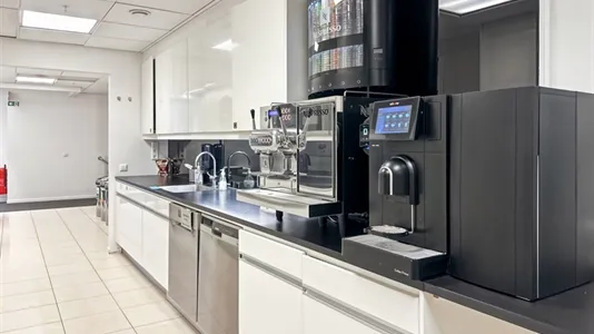 Coworking spaces for rent in Östermalm - photo 7