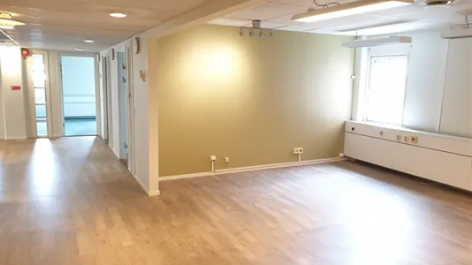 Office spaces for rent in Stockholm West - photo 3