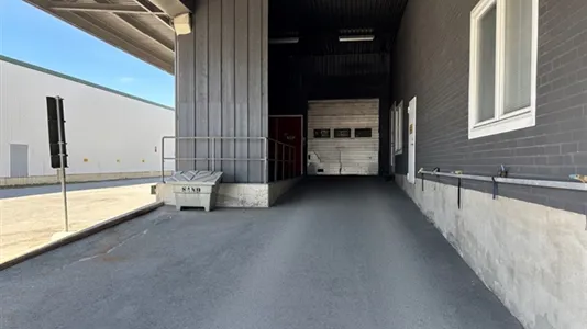 Industrial properties for rent in Stockholm West - photo 8