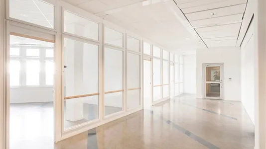 Office spaces for rent in Stockholm West - photo 1