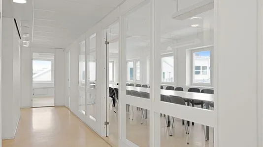 Office spaces for rent in Stockholm West - photo 3