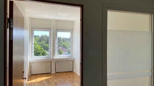 Office spaces for rent in Stockholm West - photo 2
