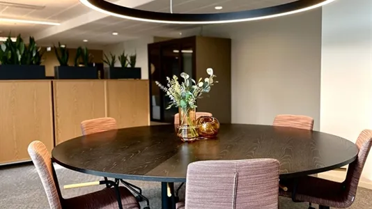 Office spaces for rent in Solna - photo 5
