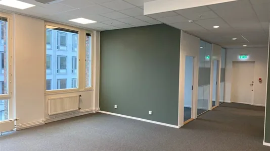 Værkstedslokaler til leje i Solna - billede 2