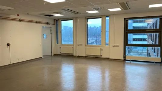 Værkstedslokaler til leje i Solna - billede 4