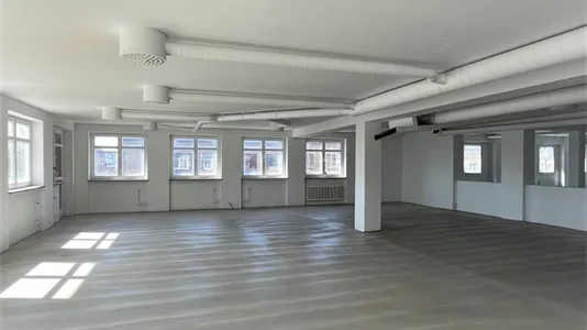 Warehouses for rent in Sofielund - photo 3
