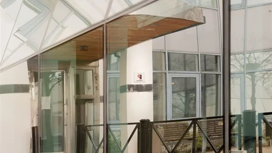 Shops for rent in Stockholm West - photo 1