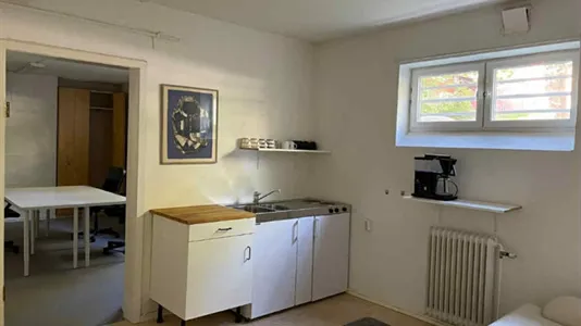 Office spaces for rent in Stockholm South - photo 1